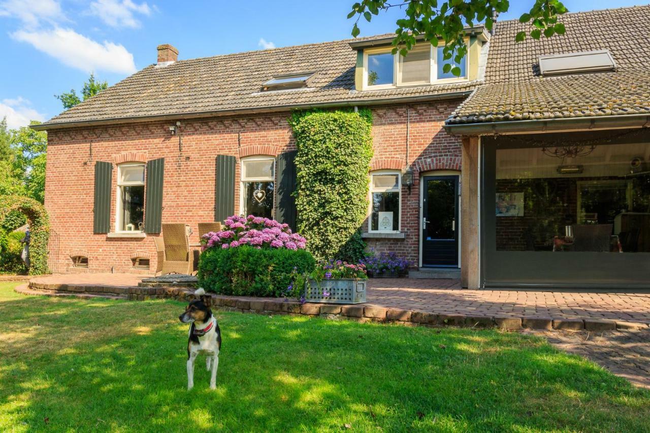 De Kamphoeve Bed & Breakfast *